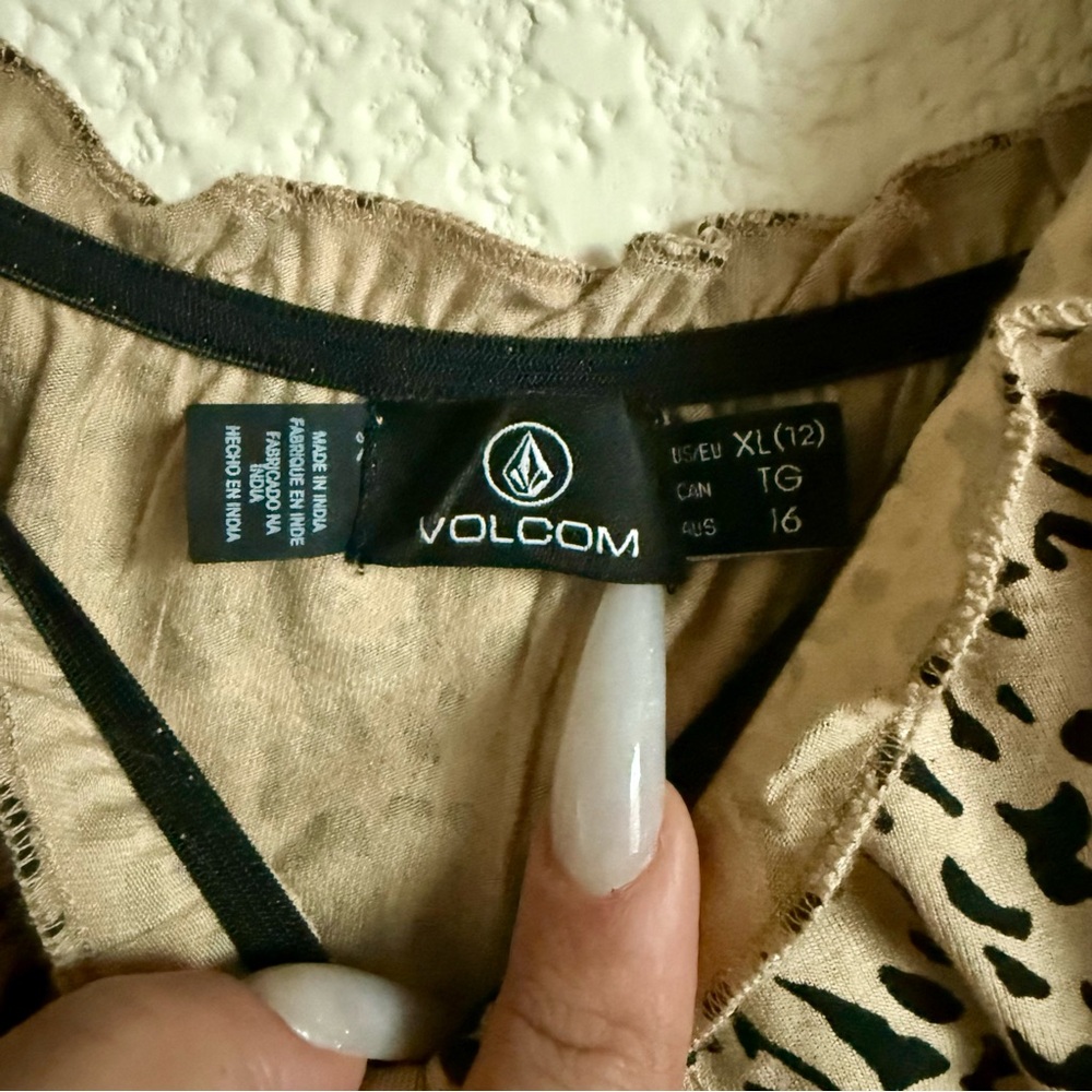 Volcom High Wired Top - Picture 4 of 5